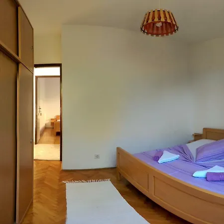 Apartmani Sandro Ivan Dolac Exterior foto